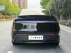 Tesla Model Y Rear-Wheel Drive - фото 9