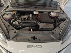 BYD Seal 06 DM-i Smart Drive Edition 80KM Luxury - ფოტო 10