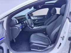 Mercedes-Benz CLS 300 Luxury - ფოტო 4