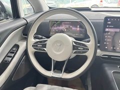 Voyah Lantu Dreamchaser PHEV AWD Luxury Qiankun Edition - photo 8