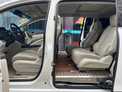 Buick GL8 Land Business Class 652T Premium - ფოტო 14