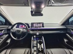 Honda Accord 260TURBO Luxury Edition - photo 11