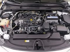 Toyota Corolla TNGA 1.5L CVT Leading Edition - ფოტო 10