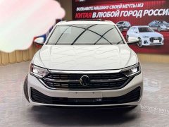 Volkswagen Sagitar 280TSI DSG Excellence Edition - photo 2