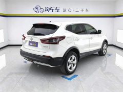Nissan Qashqai Classic 2.0L CVT XV Comfort Edition - photo 3