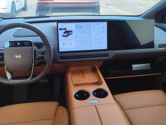 Li Auto i8 Standard Edition - photo 12
