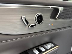Buick GL8 Luxzun Smart Edition - ფოტო 9