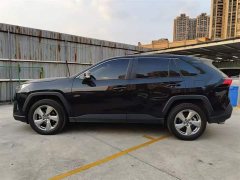 Toyota RAV4 2.0L CVT FWD Fashion Plus - фото 3
