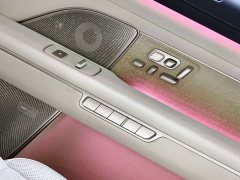 NIO ES8 Six-Seat Executive Signature Edition - ფოტო 12
