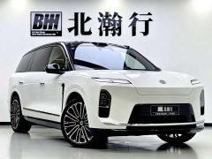 NIO ES8 Six-Seat Executive Signature Edition - ფოტო 3