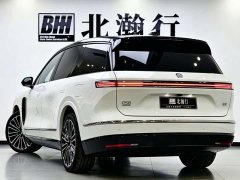 NIO ES8 Six-Seat Executive Signature Edition - ფოტო 4
