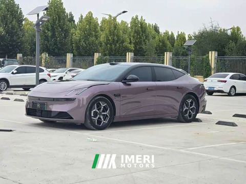 2025 Lynk & Co 10 120 AWD Ultra H5