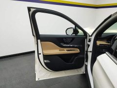 Lincoln Explorer 2.0T FWD Elegant Edition - ფოტო 7
