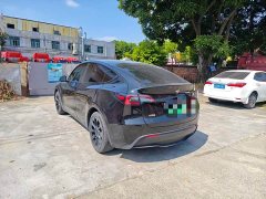 Tesla Model Y Rear-Wheel Drive - фото 10