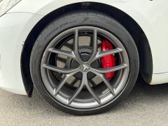 Tesla Model 3 Performance All-Wheel Drive - ფოტო 4