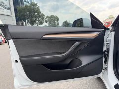 Tesla Model 3 Performance All-Wheel Drive - ფოტო 5