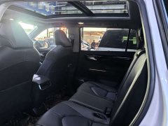 Toyota Highlander 2.5L Intelligent Hybrid AWD Premium 7-Seater - photo 10