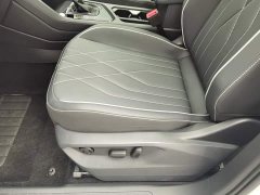 Volkswagen Tiguan L Outstanding Edition 300TSI Automatic FWD Dragon Ascendant Version - photo 20