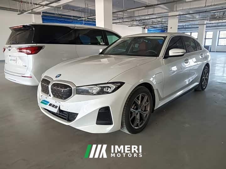 BMW i3 eDrive 35 L