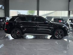 Audi Q5L 40T Fashion Dynamic Edition - ფოტო 3
