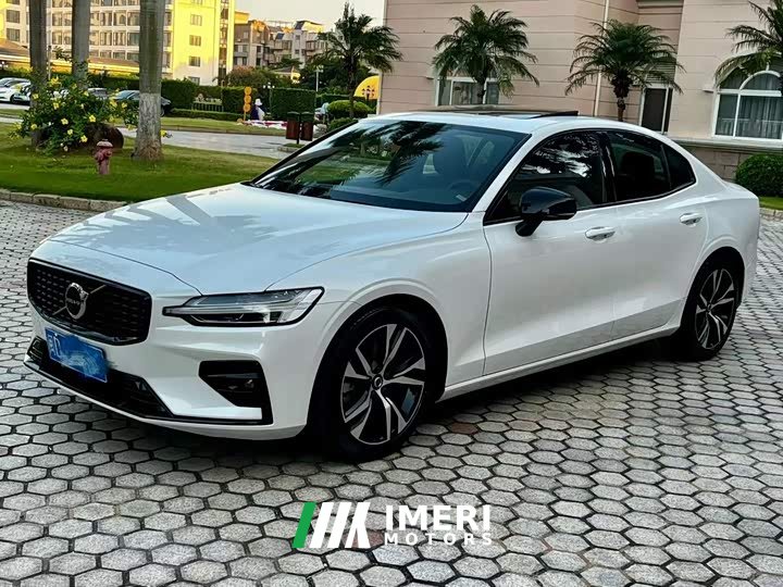 Volvo S60 B5 Smart Sport Edition