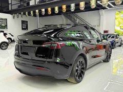 Tesla Model Y Standard Range RWD - ფოტო 5