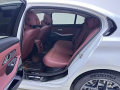 BMW 3 Series 330Li M Sport Night Edition Package - ფოტო 13