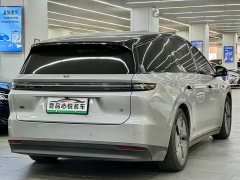Li Auto i8 Standard Edition - фото 8