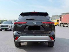 Toyota Highlander 2.5L Intelligent Hybrid AWD Premium 7-Seater - фото 8