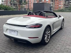 Porsche 718 Boxster 2.0T - ფოტო 11