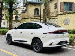 IM Motors Zhiji LS6 Lingxi Intelligent Driving Edition - фото 5