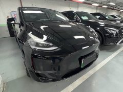 Tesla Model Y Standard Range RWD - фото 3