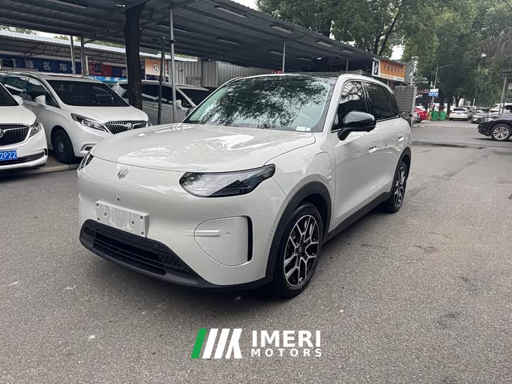 Leapmotor A10 505 Pleasure Edition - ავტომობილი ჩინეთიდან