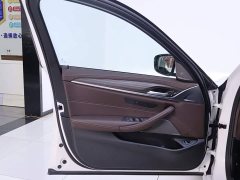 BMW 5 Series 530Li Leading Edition Luxury Package - photo 17