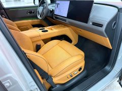Li Auto i8 Standard Edition - ფოტო 6