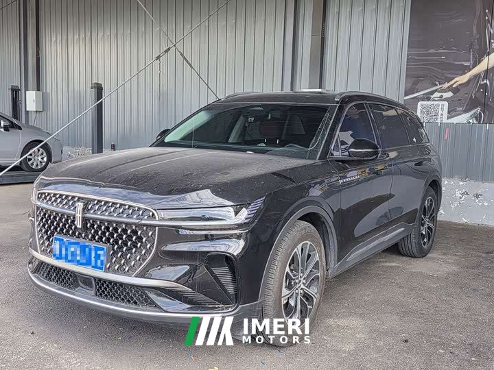 Lincoln Navigator 2.0T AWD Prestige