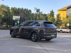 Li Auto L8 Pro - ფოტო 14