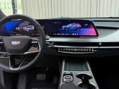 Cadillac XT5 2.0T Luxury - ფოტო 4