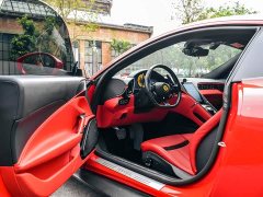 Ferrari Roma 3.9T V8 - ფოტო 8
