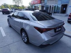 Toyota Avalon 2.0L Premium Edition - ფოტო 10