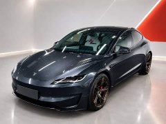 Tesla Model 3 High Performance All-Wheel Drive - ფოტო 1