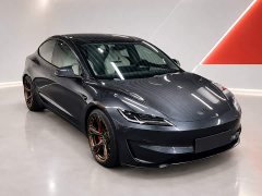 Tesla Model 3 High Performance All-Wheel Drive - ფოტო 3