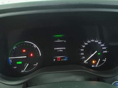 Toyota Gravia 2.5L Hybrid Luxury - фото 14