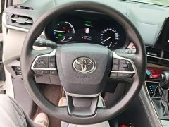 Toyota Gravia 2.5L Hybrid Luxury - фото 15