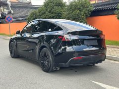 Tesla Model Y Facelift Rear-Wheel Drive - фото 3