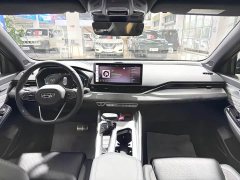 Geely Xingrui 2.0T Diesel Exclusive Cyan Green Edition - ფოტო 11