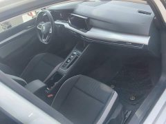 Volkswagen Golf 200TSI DSG Pro - ფოტო 8
