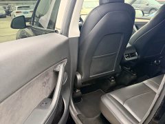 Tesla Model Y Standard Range RWD - photo 11