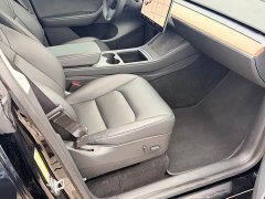 Tesla Model Y Standard Range RWD - photo 18