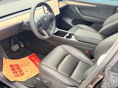 Tesla Model Y Standard Range RWD - photo 8